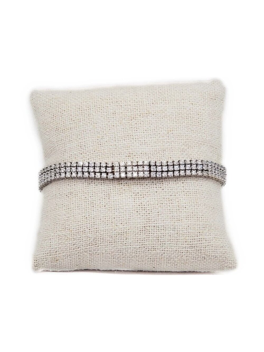 Hearts On Fire 6.93 ctw Natural Diamond Triple Strand Bracelet 18k White Gold